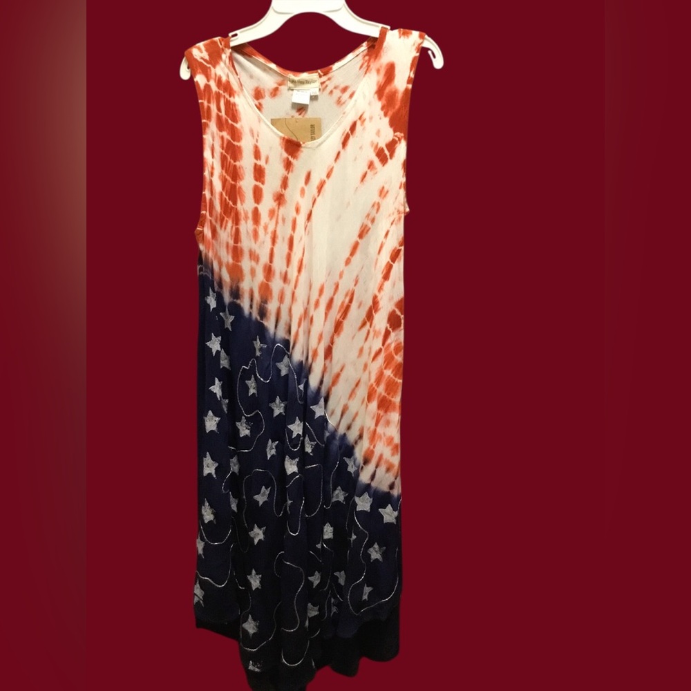 Ashley Taylor Red, White and Blue USA Flag. Vintage. 100% Rayon. NWT! RARE FIND